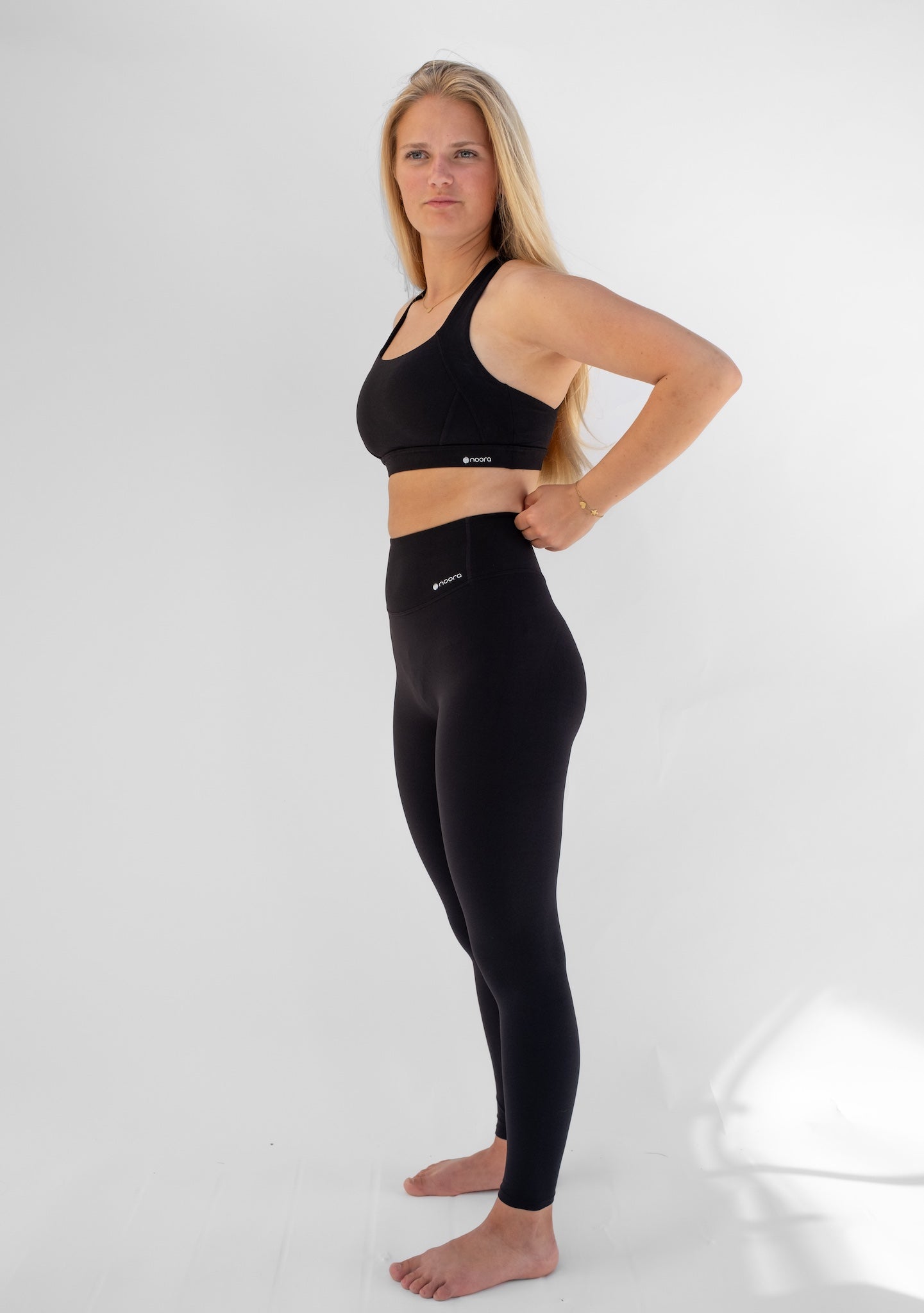 Cross Back Sports Bra